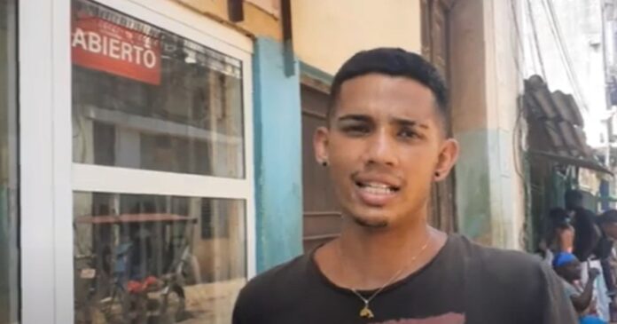 VIDEO: Joven denuncia la crisis en Cuba