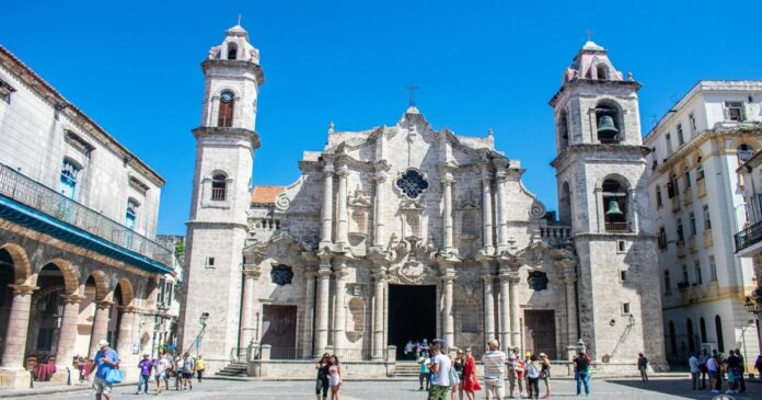  La Habana: Accidente deja 4 fallecidos, incluida una embarazada