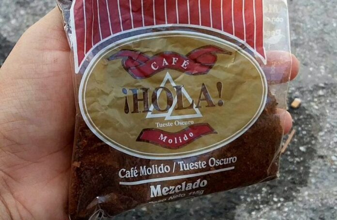 El adiós del café Hola en Cuba