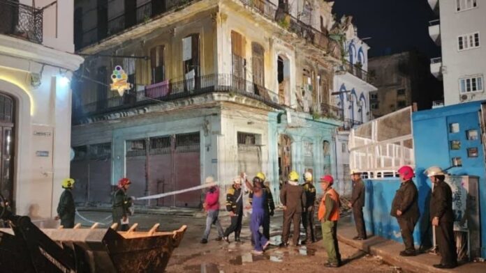 Identifican a dos fallecidos en derrumbe en La Habana Vieja (VIDEO)