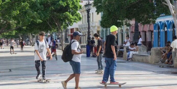 Los jóvenes harán el cambio, pero al modo que aprendieron 