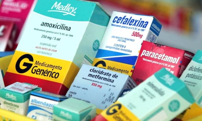 Salud Pública cubana oficializaría el uso de medicamentos enviados desde el exterior a pacientes