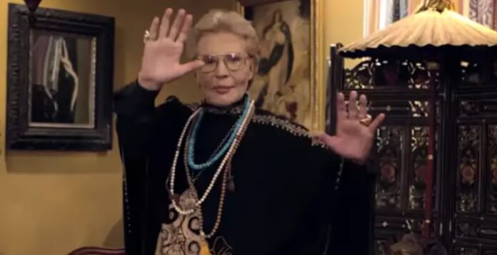 Walter Mercado “regresa” en forma de avatar