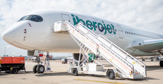 Iberojet suspenderá sus vuelos a Cuba en enero de 2024