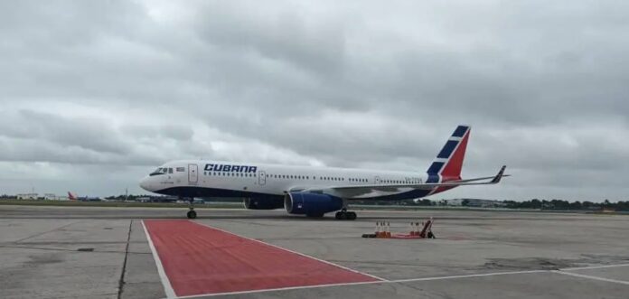 Regresa el “glorioso” TU-204 de Cubana: “¡Vuelen con nosotros y disfruten!”