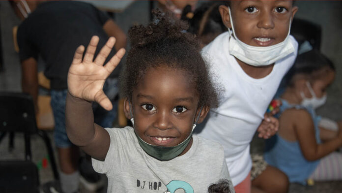 Greeting, Havana, Cuba – Photo of the Day – Havana Times