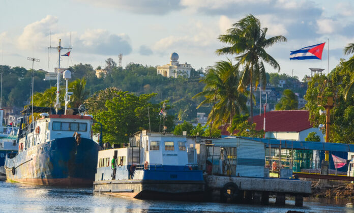 La “lanchita de Regla” reanuda servicios en La Habana