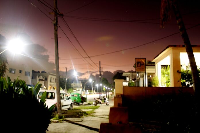 Havana's Vibora Neighborhood by Night – Havana Times