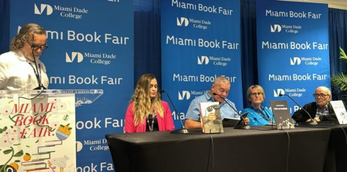 Cuba: Un país de letras en la Feria del Libro de Miami