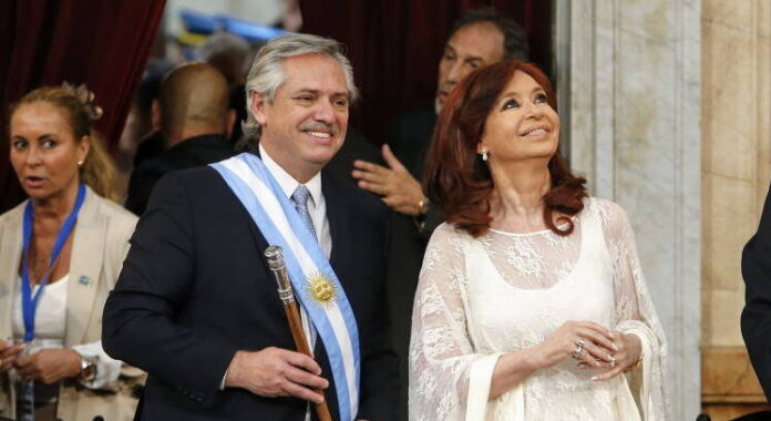 Justicia argentina ordena reabrir investigación contra Cristina Fernández