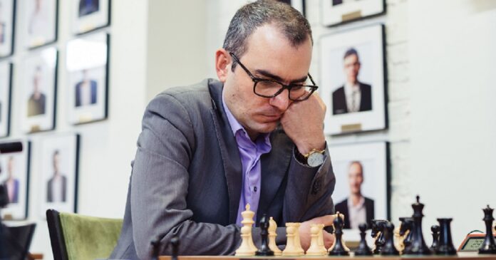 Leinier Domínguez derrota a Anish Giri y marcha segundo en la Copa Sinquefield