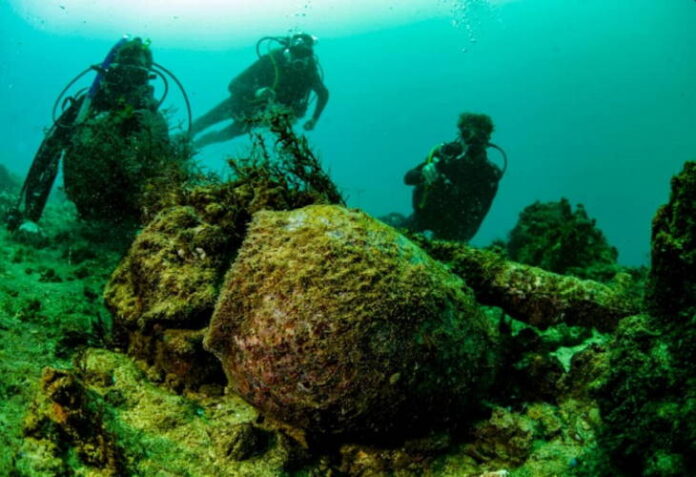 Descubren un “cementerio submarino” frente al Morro de Santiago de Cuba