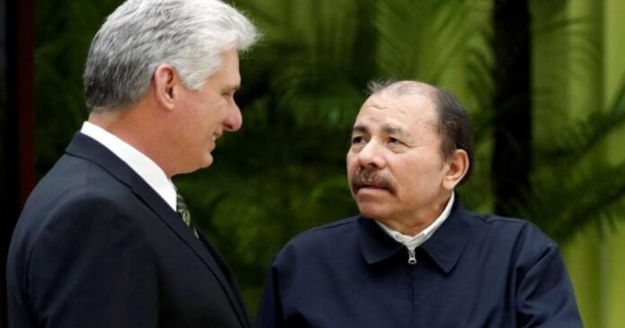 Dictador Daniel Ortega felicita al régimen cubano por sus 65 años