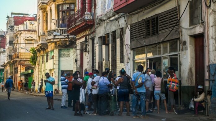 Experto alerta sobre recrudecimiento de crisis humanitaria en Cuba y la urgencia de un cambio