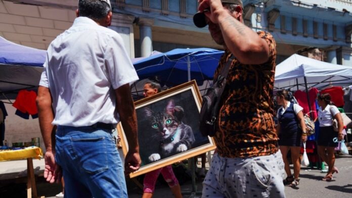 El sistema económico cubano está en edad de jubilación, afirma experto