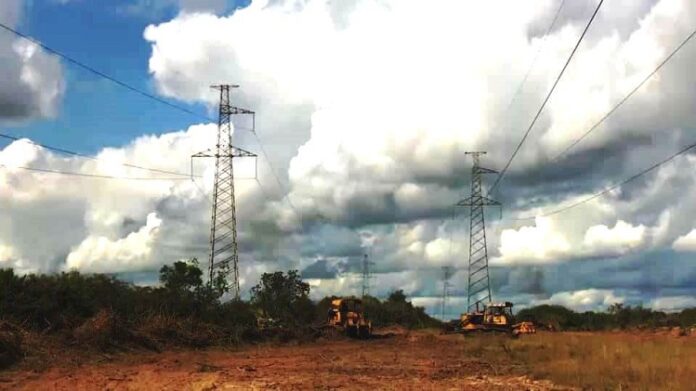 Concluyen en Las Tunas trocha bajo torres de alta tensión