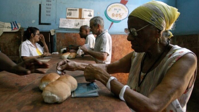 Jubilados estarán todos a nivel de pobreza, alertan expertos sobre cambio en Ley de Seguridad Social en Cuba