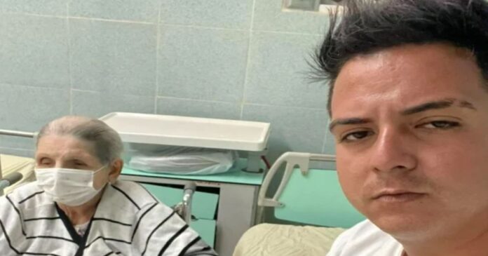 Joven cubano busca marcapasos para salvar la vida de su abuela