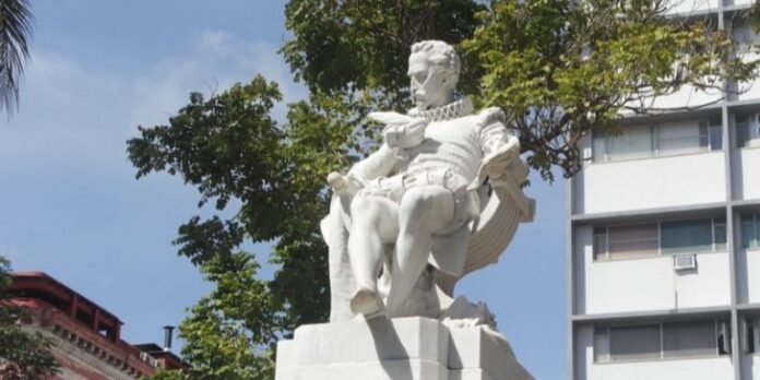 Cervantes en La Habana: los monumentos que recuerdan al genio literario