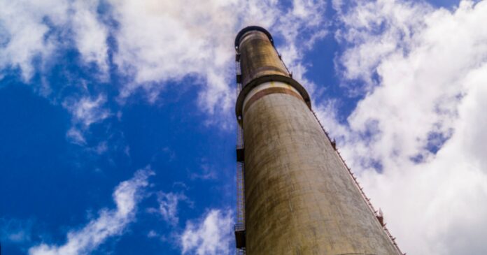 Nueva avería en termoeléctrica de Holguín augura más apagones