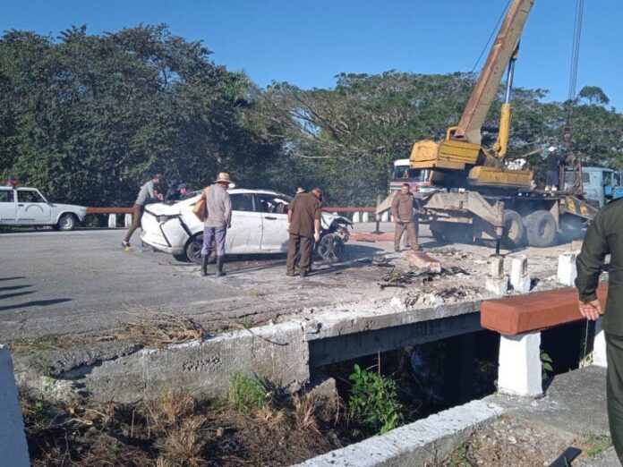 Accidente en la Autopista Nacional de Cuba deja tres muertos y un herido