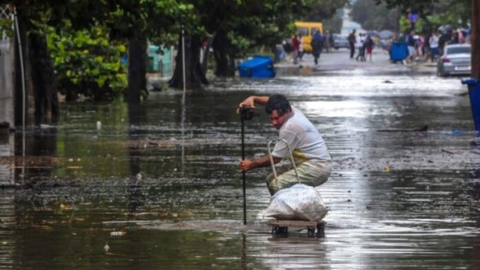 Señalan responsabilidad de comunales ante inundaciones en La Habana