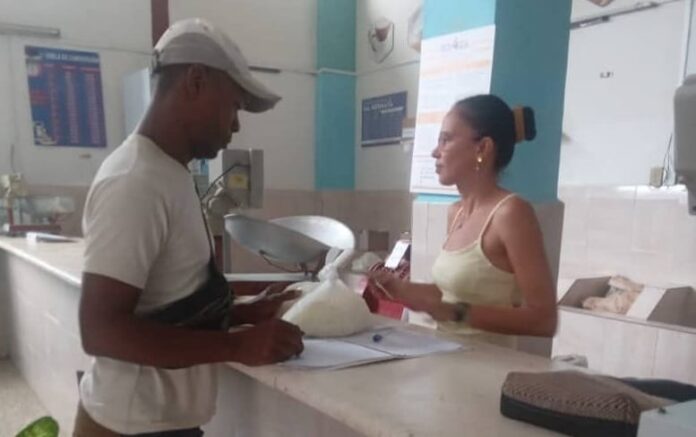 Distribución de la leche para niños en Cuba genera indignación 