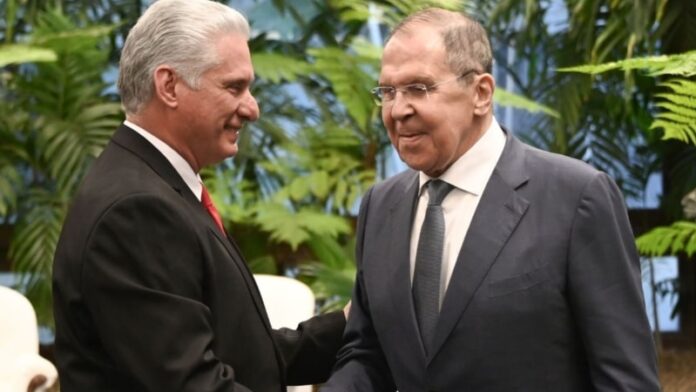 Activistas consideran la visita de Lavrov a Cuba como un intento de fortalecer alianzas y una vergüenza para el régimen de La Habana