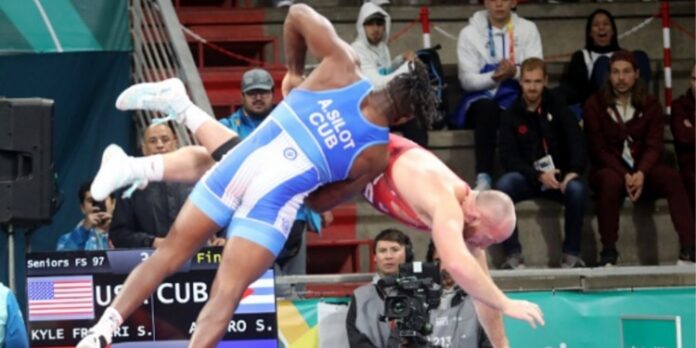 Cinco medallas para luchadores cubanos en Campeonato Panamericano