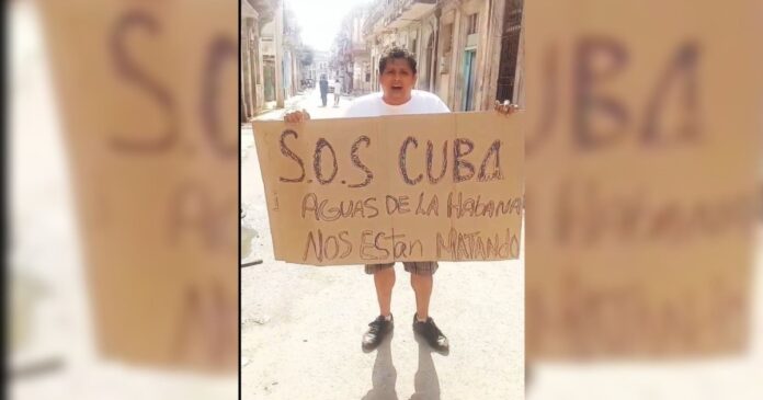 Golpean a hijo de activista que protestó por condiciones del agua en La Habana