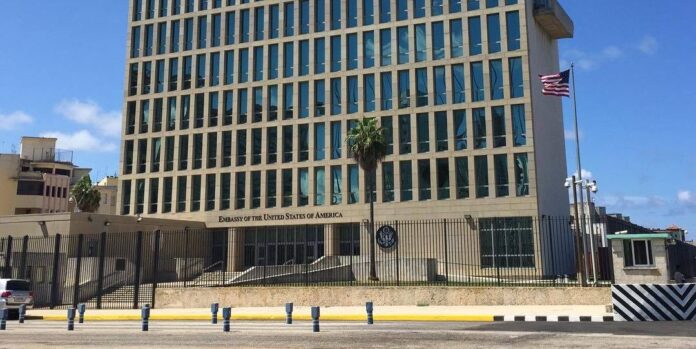 Embajada de EE.UU. en La Habana ofrece 400.000 dólares al “sector privado” de Cuba