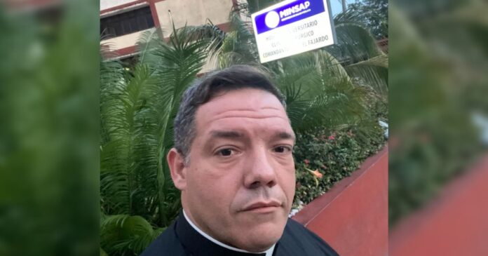 Sacerdote denuncia que le impiden hacer sacramento de la Unción a paciente grave