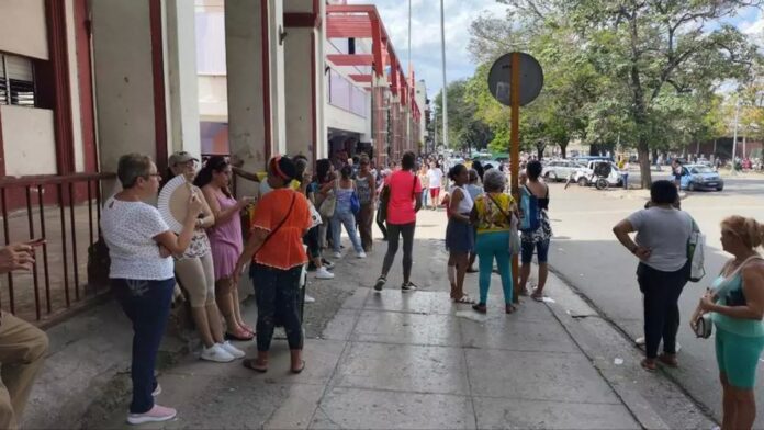 Cuban Women Live at the Margins of a Regime Led by Men – Havana Times