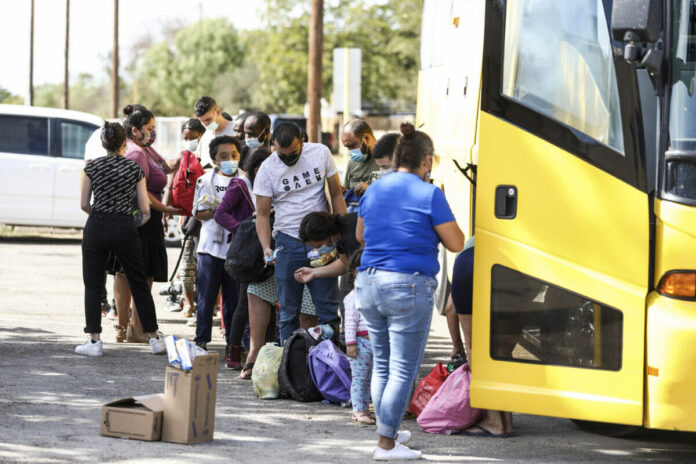 Cubanos permanecen varados en Haití, aún sin fecha de regreso