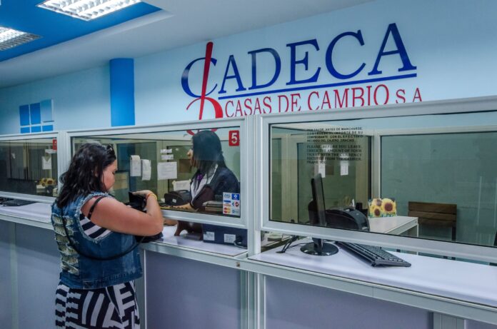 CADECA hoy: Tasa oficial del dólar y otras divisas en Cuba