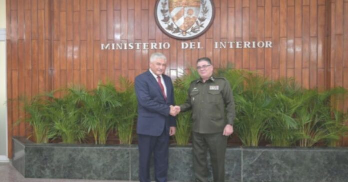 Llega a Moscú el ministro del Interior del régimen cubano