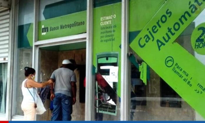 ¿Necesitas efectivo en La Habana? Banco Metropolitano abre sus cajas este domingo