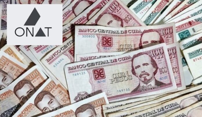 ¡Regulado!: Deuda de más de 2 millones de pesos le impide a un cubano salir del país