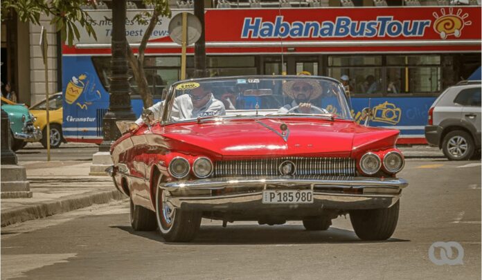 Cuba Pursues Chinese Tourism: No Visa Needed & New Flights – Havana Times