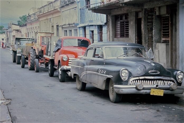 Santiago de Cuba, 1999 – Photo of the Day – Havana Times