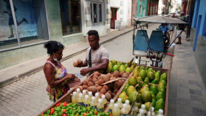 Estas son las nuevas actividades prohibidas por el Gobierno en el sector privado en Cuba