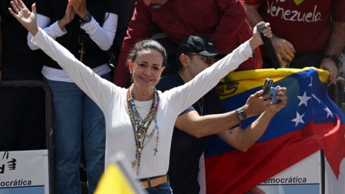 “Cuba ha tenido una incidencia terrible en múltiples áreas” en Venezuela, dice María Corina Machado