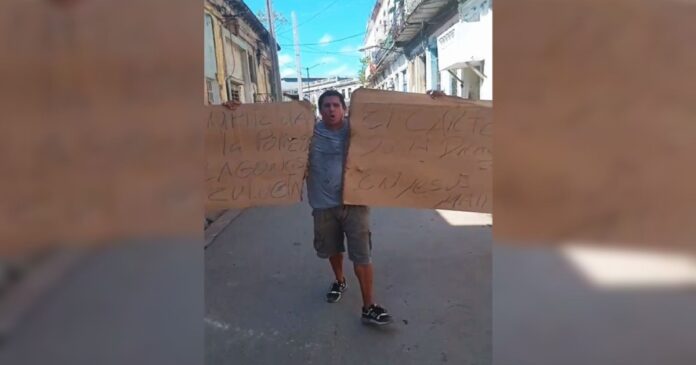 Activista protesta en su barrio en La Habana por venta de drogas e inseguridad