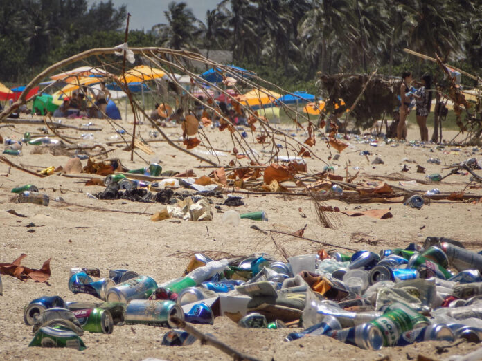 Pollution on Havana's Prize Beaches, a Growing Concern – Havana Times