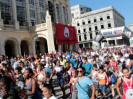 Carrera por la paz desde el barrio hoy en Cuba