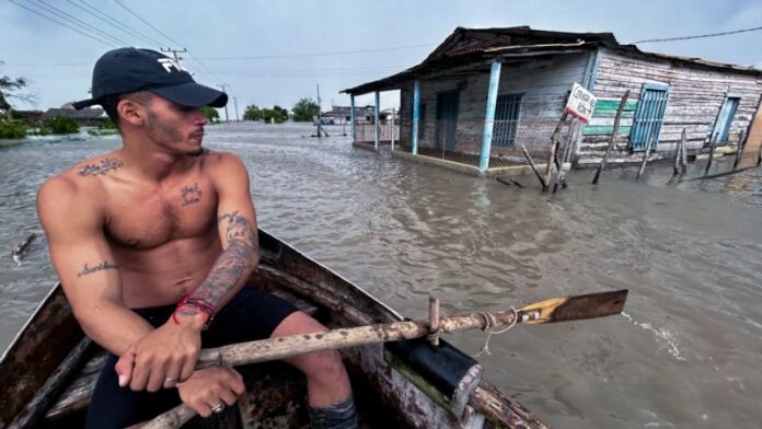 Inundaciones en Artemisa tras el paso del huracán Helene