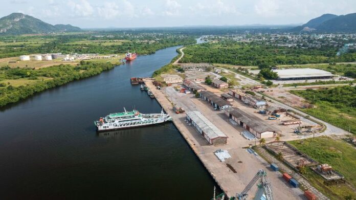 Autoridades cubanas reanudan navegación entre la Isla de la Juventud y Batabanó