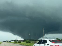 Reportan tornados en el sur de la Florida