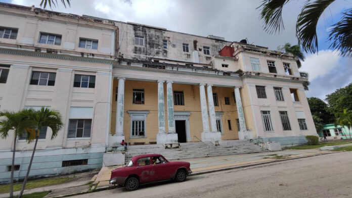 Not Even the Hospitals in Cuba Are Spared From Blackouts – Havana Times