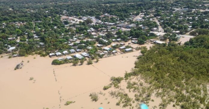 Reportan otros dos desaparecidos en Imías tras paso de huracán Oscar